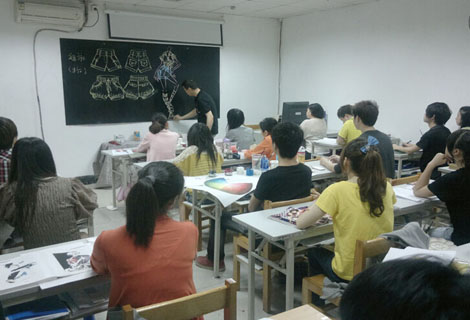 服装设计一年班